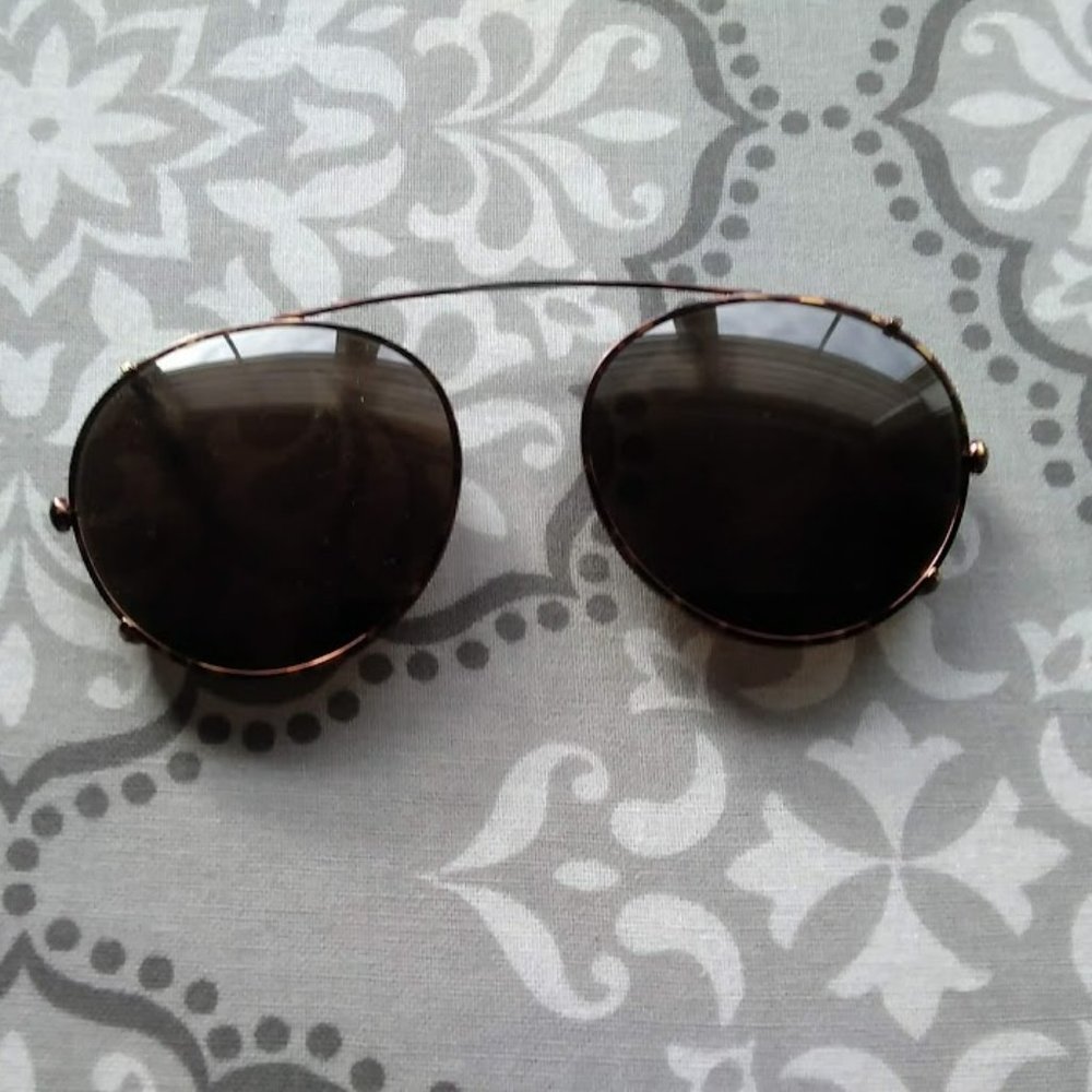Clip on Sunglasses & Case